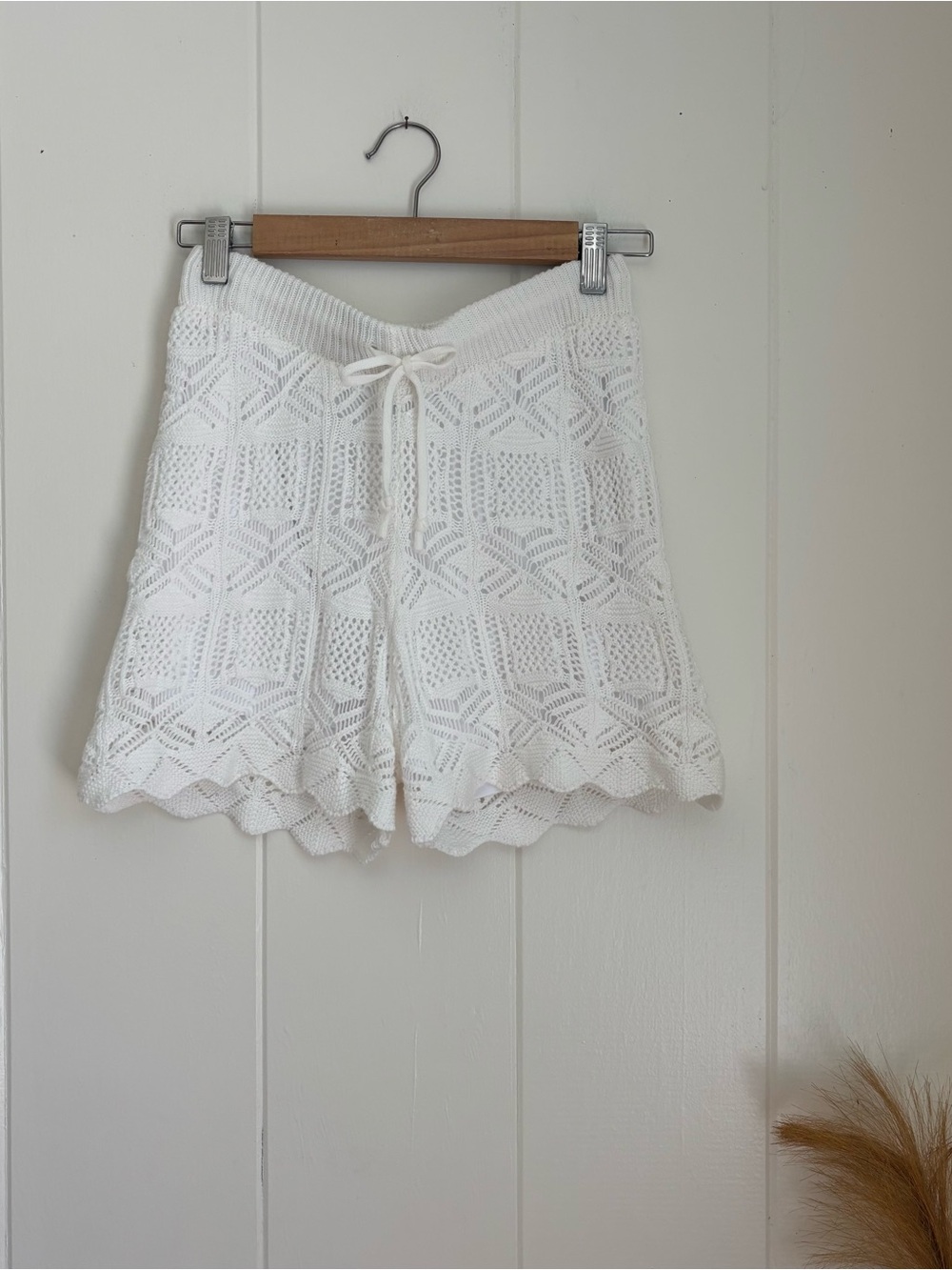 Hooked Up by IOT White Crochet Drawstring Shorts